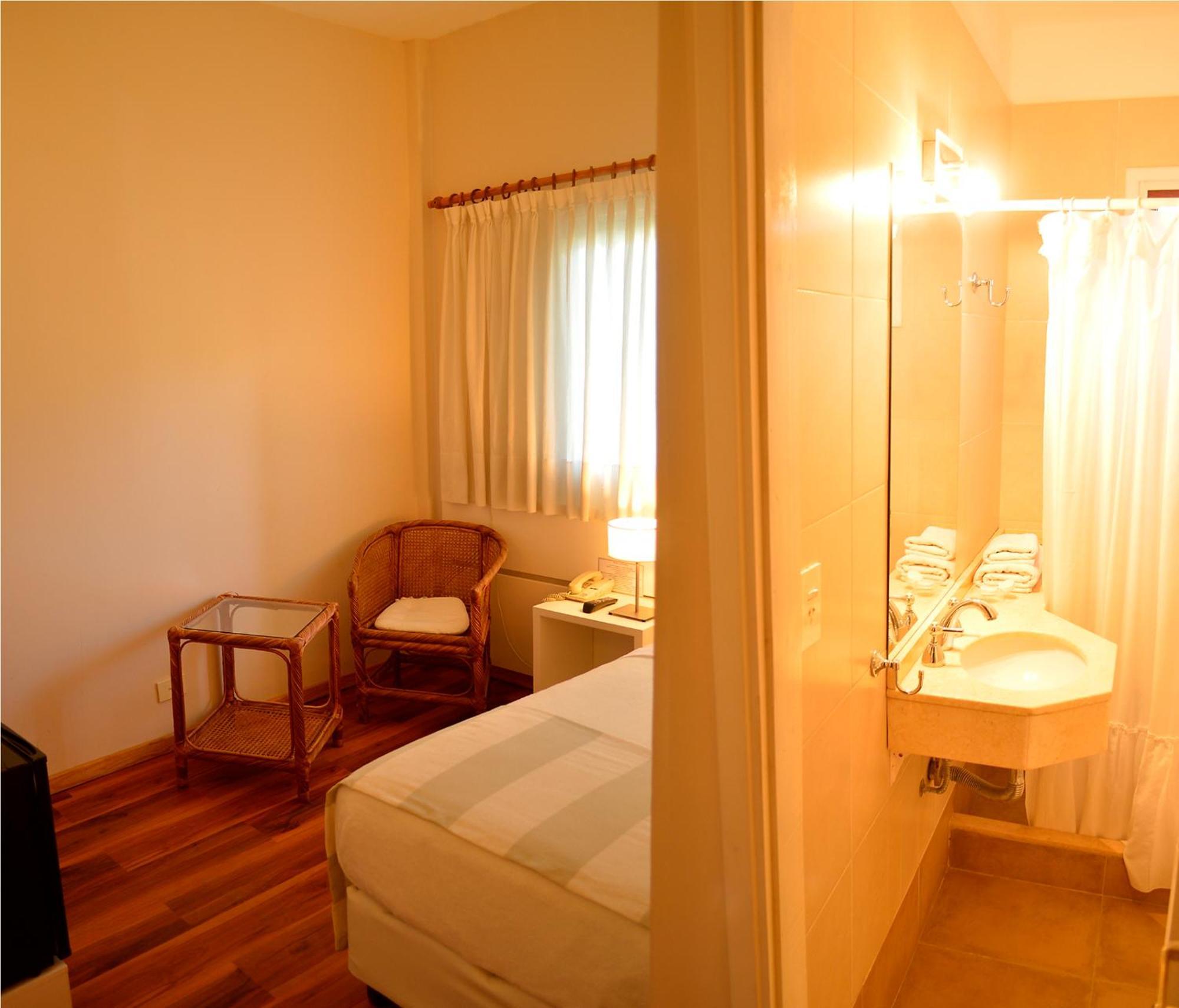 La Posada Hotel Pinamar Værelse billede
